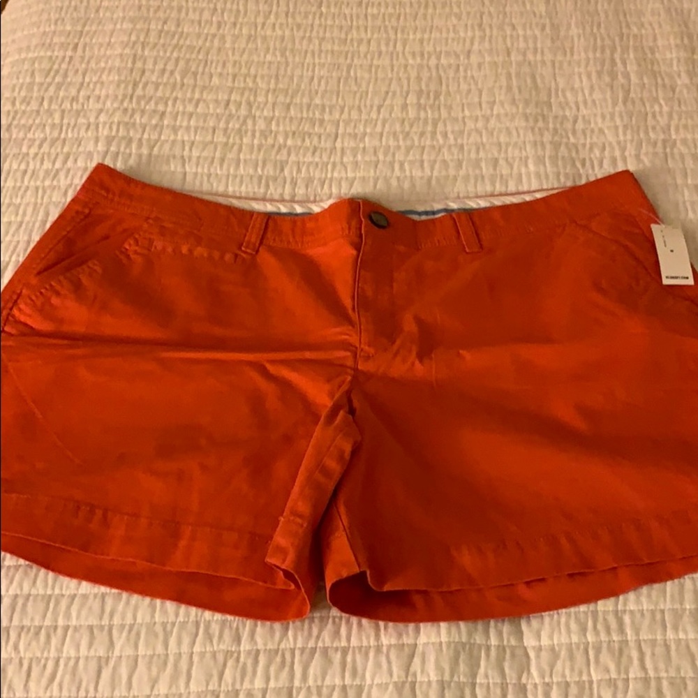 Old Navy 5” red shorts NWT